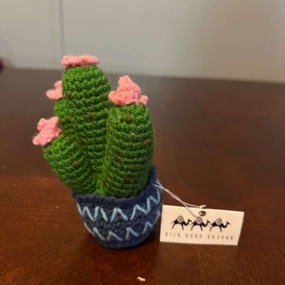 silk road bazaar Crochet Cactus Plant Decor  Pink Flowers handmade fair‎ trade